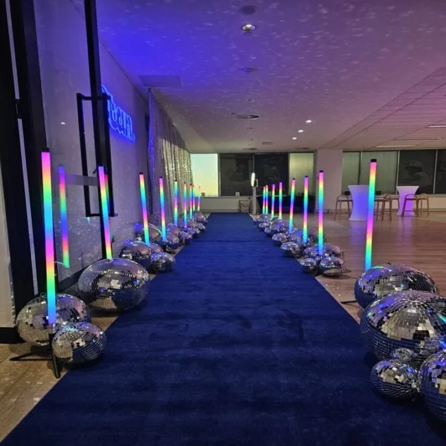 Blue event carpet with disco balls